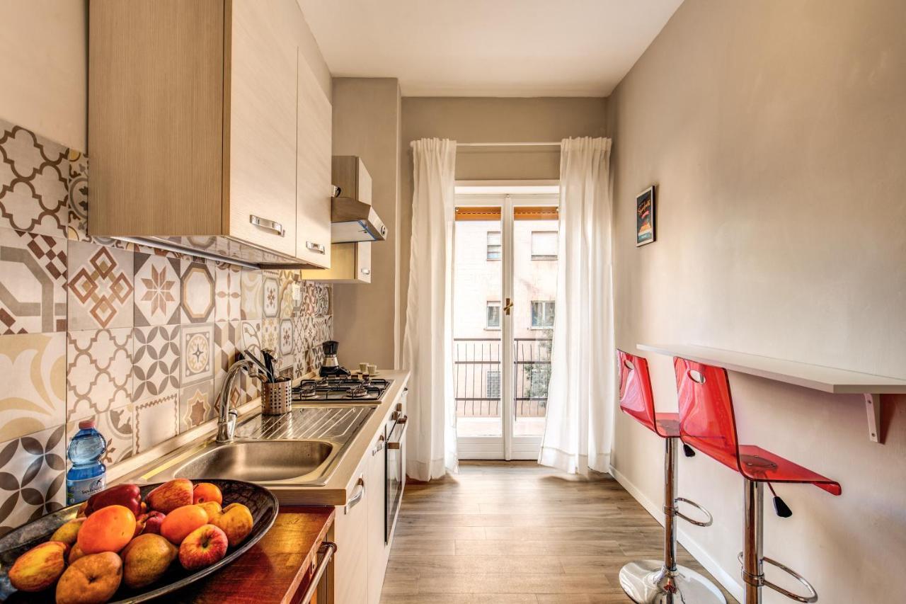 Aura Paradise Apartment Рим Экстерьер фото