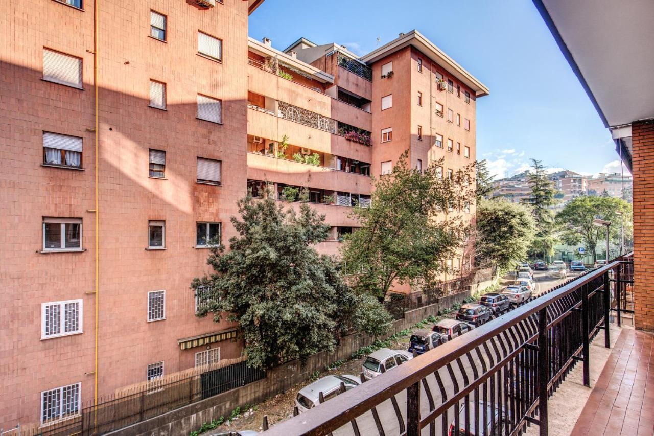 Aura Paradise Apartment Рим Экстерьер фото