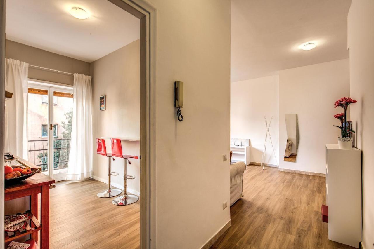 Aura Paradise Apartment Рим Экстерьер фото